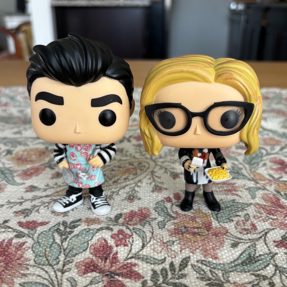 David & Moira Rose “Fold in the Cheese” Funko Pop